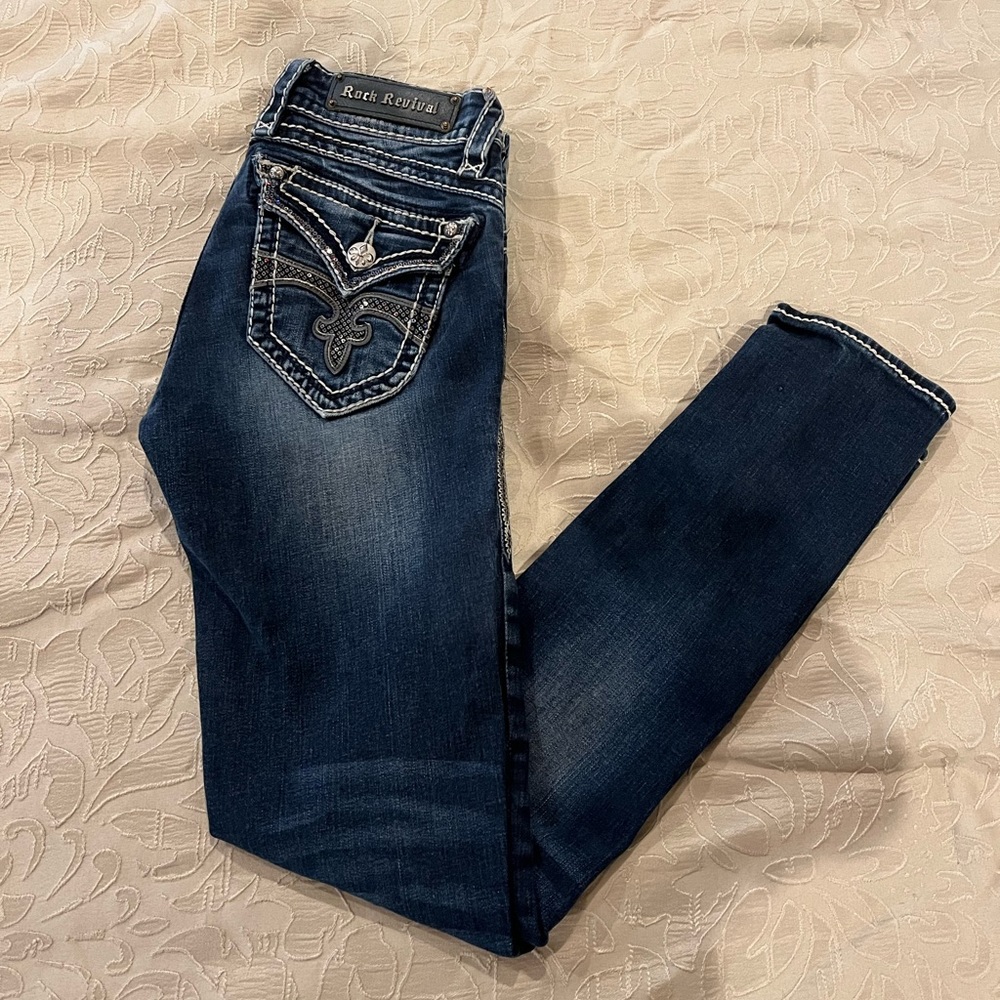 Gently used Rock revival jeans! Size 29!